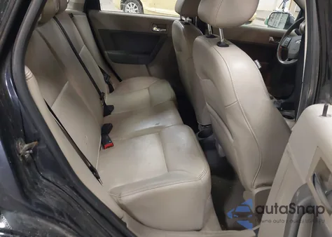 2010 Ford Focus Sel z USA, uszkodzony, nr VIN 1FAHP3HNXAW118514